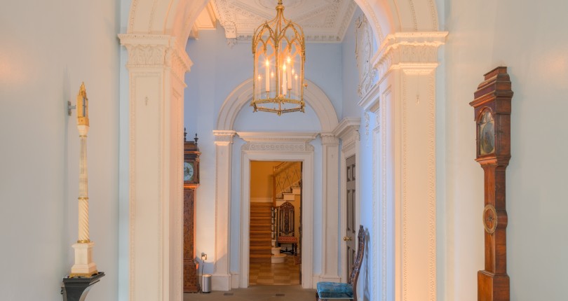 How to Create a Welcoming Entryway