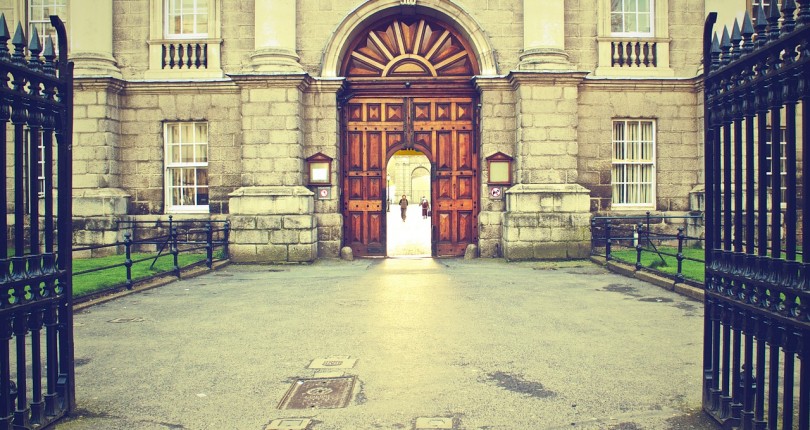 Learn how to buy investment property in college towns