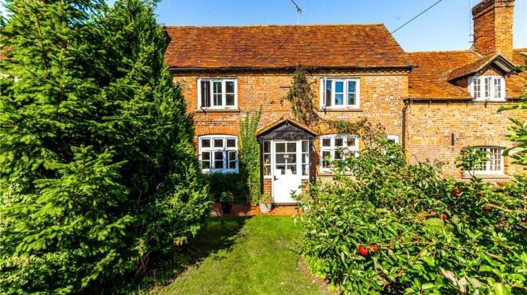 Housing market predictions: Don’t expect home prices to come down, Goldman Sachs says